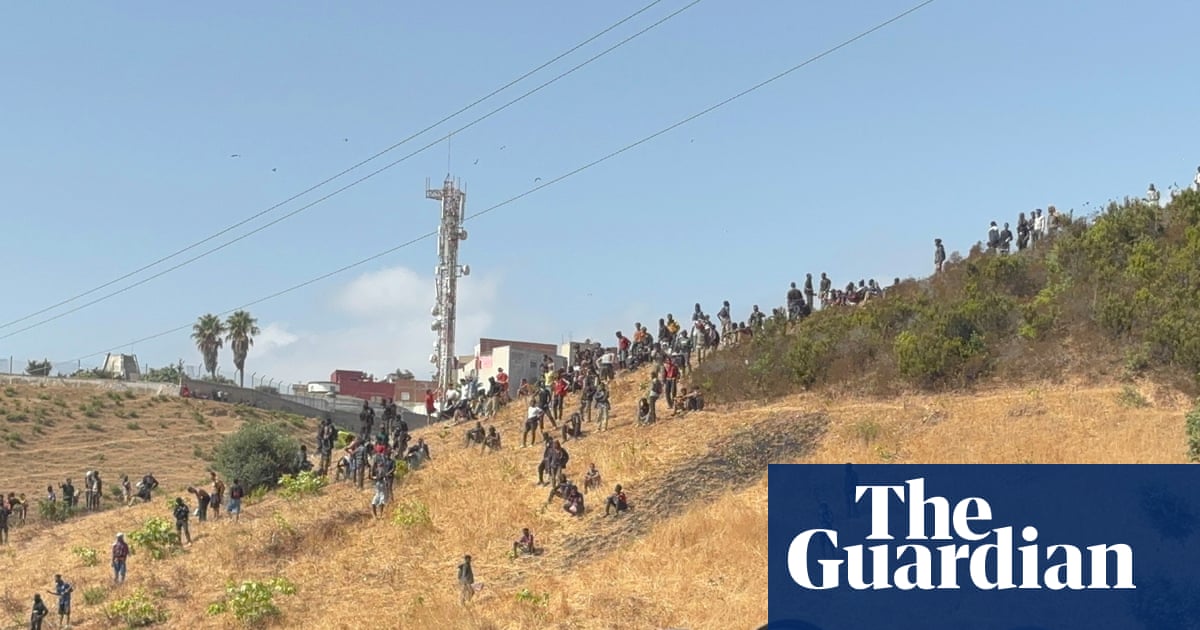 Moroccan police arrest more than 100 people attempting to enter Ceuta