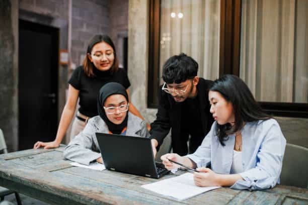 ETS joins forces with AI student recruitment tool Passage